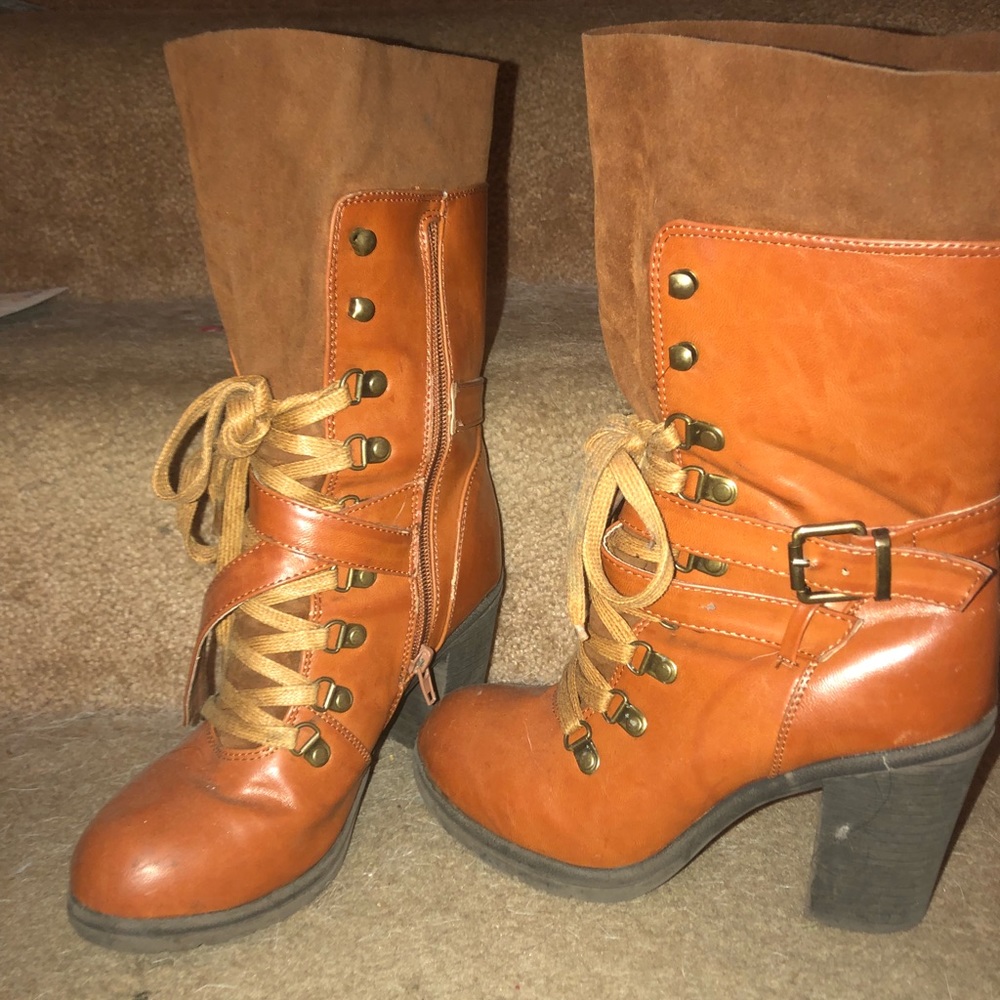 Combat/Moto heeled boots!